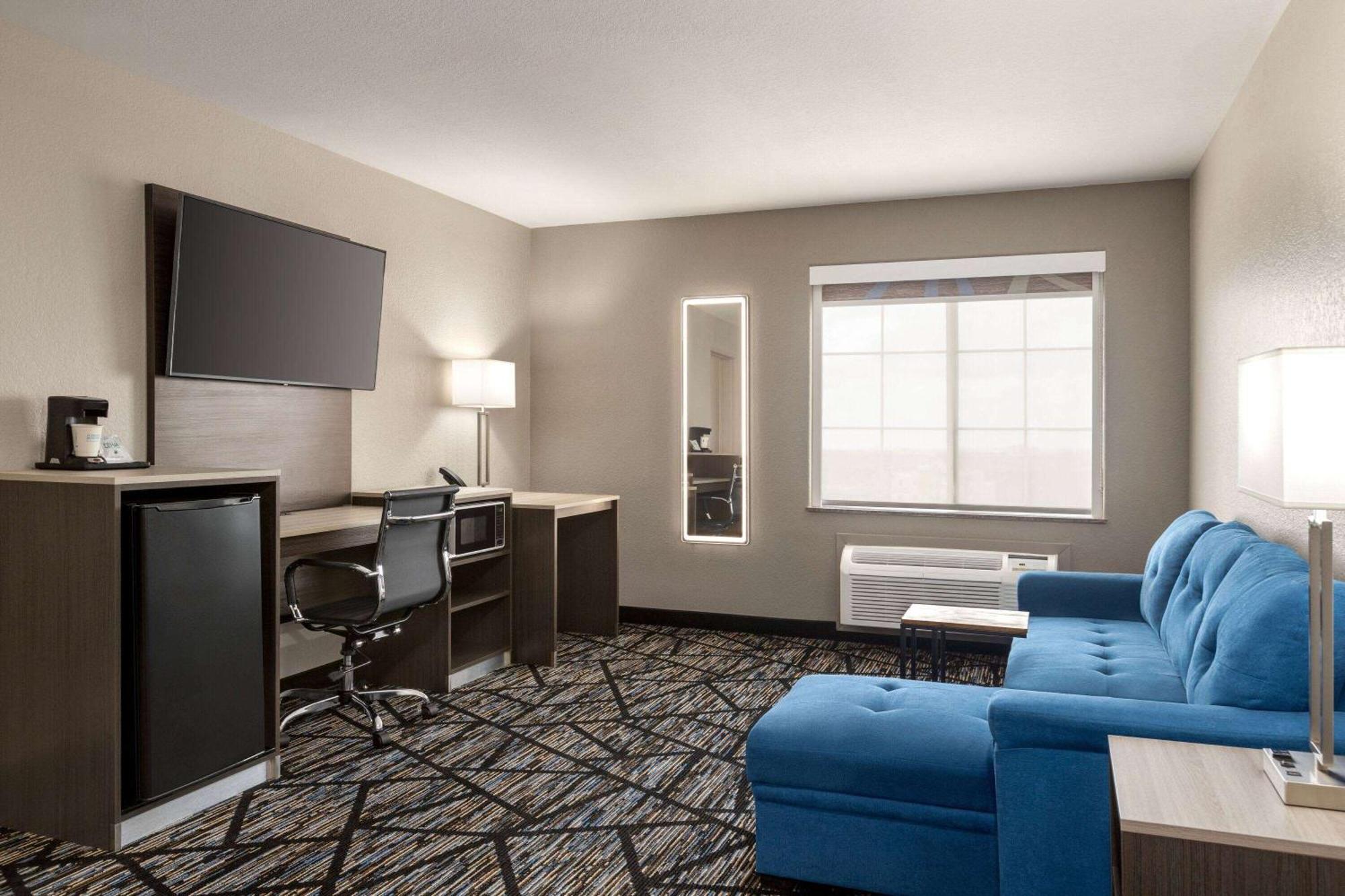 Отель La Quinta By Wyndham San Antonio North Stone Oak Экстерьер фото