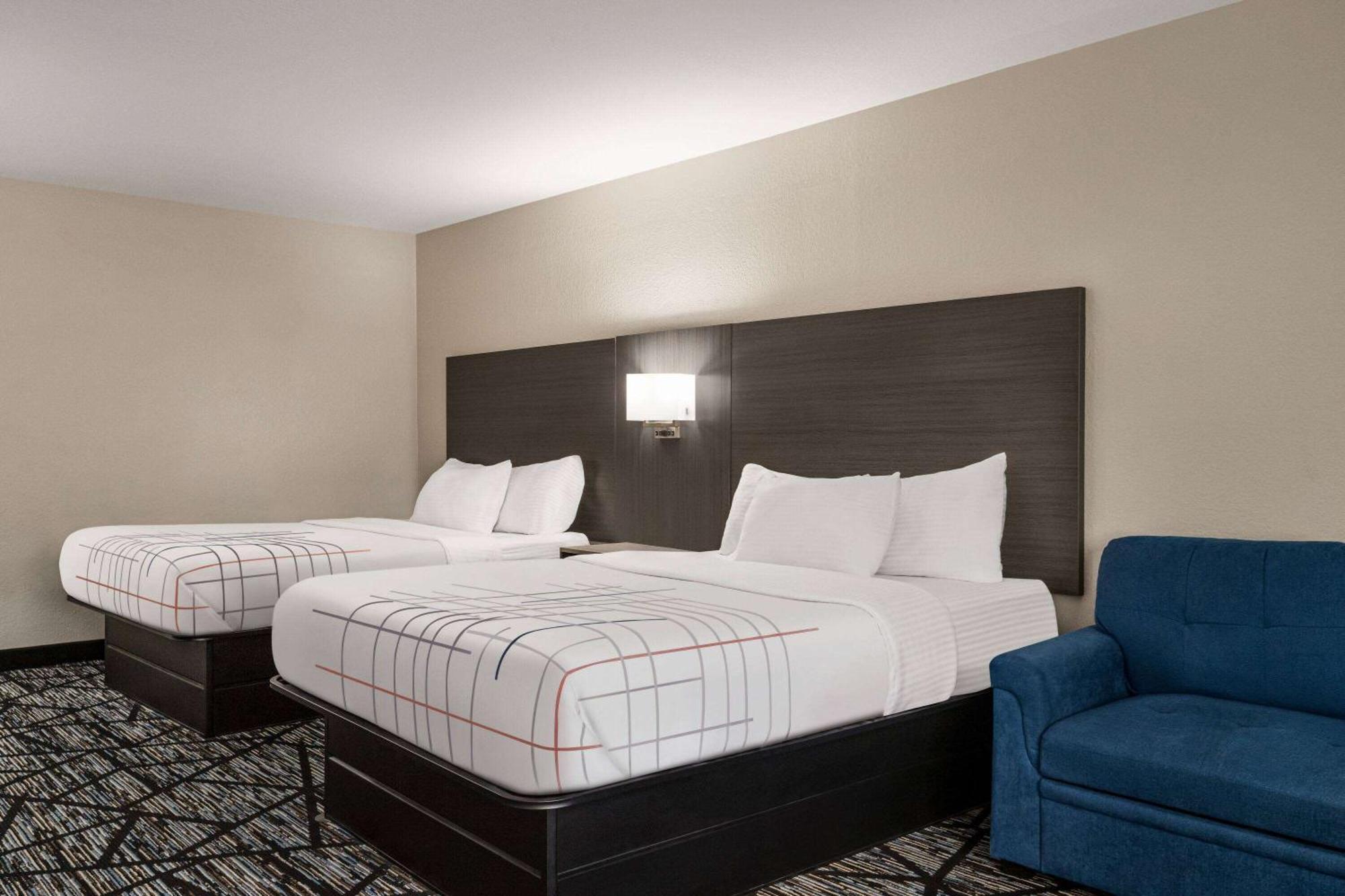 Отель La Quinta By Wyndham San Antonio North Stone Oak Экстерьер фото