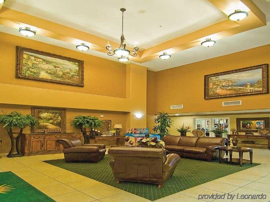 Отель La Quinta By Wyndham San Antonio North Stone Oak Интерьер фото